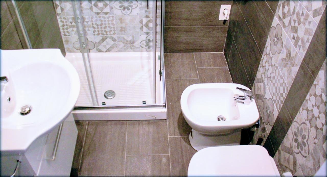 Yhome | Gulli'S Palace Турин Экстерьер фото
